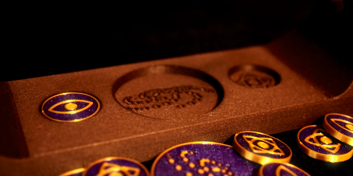 Deluxe Stand with completion tokens displayed in its tray